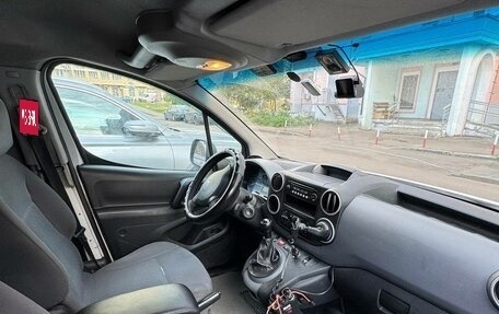 Peugeot Partner II рестайлинг 2, 2012 год, 560 000 рублей, 3 фотография