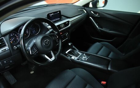 Mazda 6, 2017 год, 1 840 000 рублей, 10 фотография