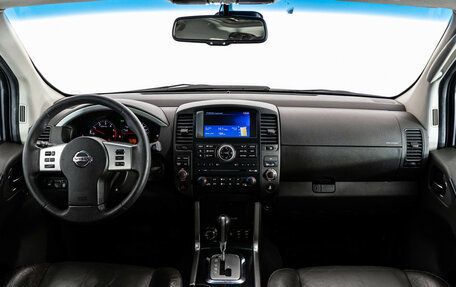 Nissan Pathfinder, 2010 год, 1 390 000 рублей, 10 фотография
