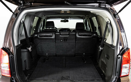 Nissan Pathfinder, 2010 год, 1 390 000 рублей, 26 фотография