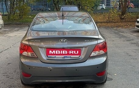 Hyundai Solaris II рестайлинг, 2011 год, 630 000 рублей, 6 фотография
