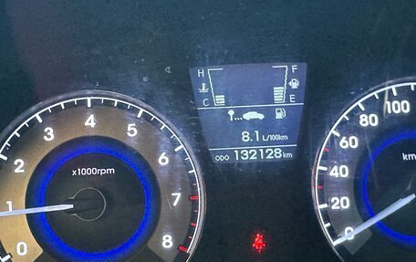 Hyundai Solaris II рестайлинг, 2011 год, 630 000 рублей, 14 фотография