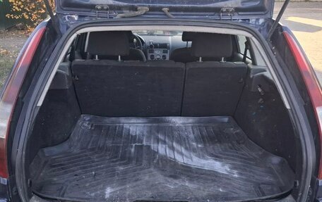 Ford Mondeo III, 2003 год, 284 000 рублей, 4 фотография