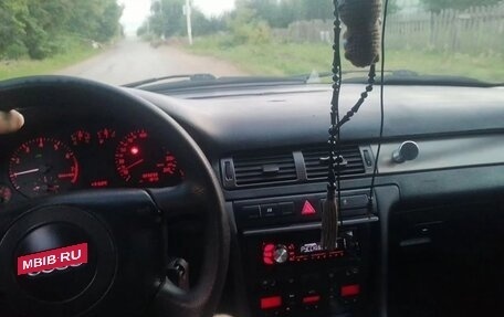 Audi A6, 1997 год, 325 000 рублей, 4 фотография