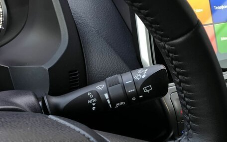 Toyota Land Cruiser Prado 150 рестайлинг 2, 2017 год, 4 650 000 рублей, 12 фотография