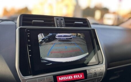 Toyota Land Cruiser Prado 150 рестайлинг 2, 2017 год, 4 650 000 рублей, 16 фотография