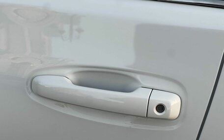 Toyota Land Cruiser Prado 150 рестайлинг 2, 2017 год, 4 650 000 рублей, 30 фотография