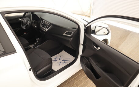 Hyundai Solaris II рестайлинг, 2020 год, 1 749 000 рублей, 13 фотография