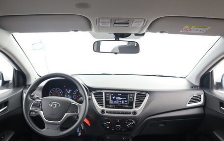 Hyundai Solaris II рестайлинг, 2020 год, 1 749 000 рублей, 14 фотография