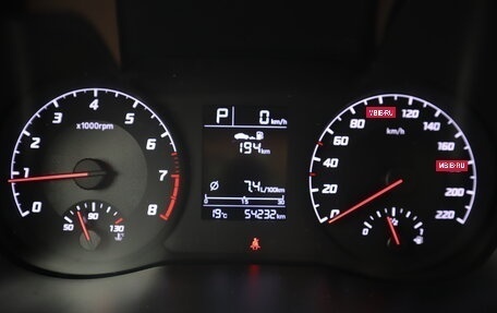 Hyundai Solaris II рестайлинг, 2020 год, 1 749 000 рублей, 12 фотография