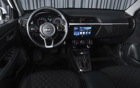KIA Rio IV, 2018 год, 1 167 000 рублей, 6 фотография