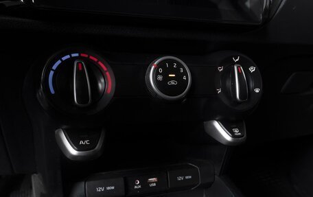 KIA Rio IV, 2018 год, 1 167 000 рублей, 16 фотография