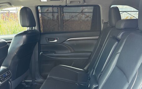 Toyota Highlander III, 2014 год, 2 750 000 рублей, 15 фотография