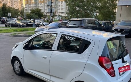 Chevrolet Spark III, 2013 год, 670 000 рублей, 2 фотография