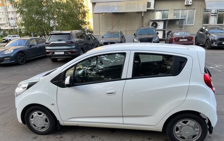 Chevrolet Spark III, 2013 год, 670 000 рублей, 4 фотография