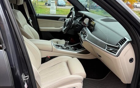 BMW X7, 2021 год, 9 990 000 рублей, 8 фотография