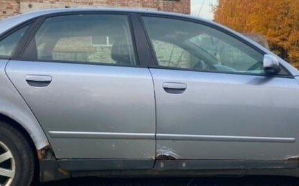 Audi A4, 2004 год, 330 000 рублей, 11 фотография