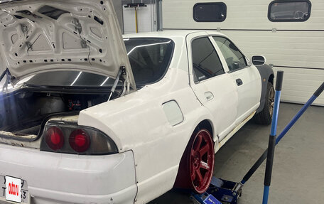 Nissan Skyline, 1995 год, 350 000 рублей, 6 фотография