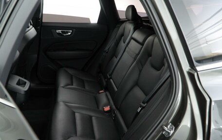 Volvo XC60 II, 2018 год, 2 987 055 рублей, 10 фотография