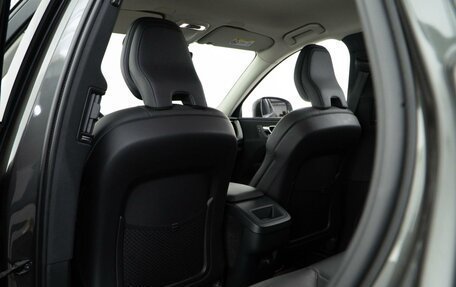 Volvo XC60 II, 2018 год, 2 987 055 рублей, 12 фотография