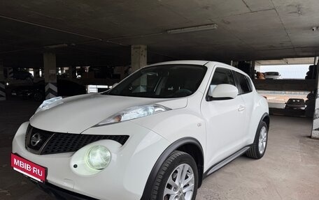 Nissan Juke II, 2012 год, 860 000 рублей, 3 фотография
