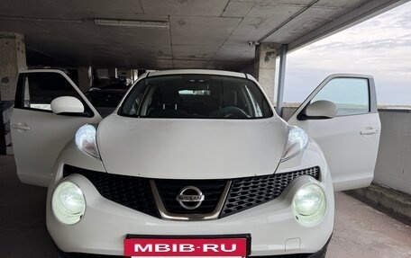 Nissan Juke II, 2012 год, 860 000 рублей, 10 фотография