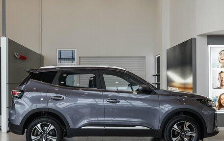Chery Tiggo 4 I рестайлинг, 2025 год, 2 420 000 рублей, 7 фотография