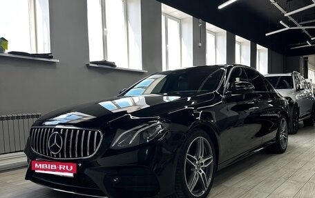 Mercedes-Benz E-Класс, 2018 год, 2 750 000 рублей, 2 фотография