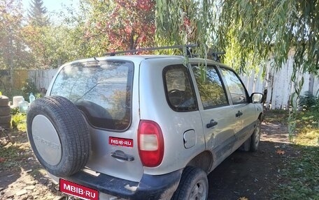 Chevrolet Niva I рестайлинг, 2003 год, 200 000 рублей, 1 фотография