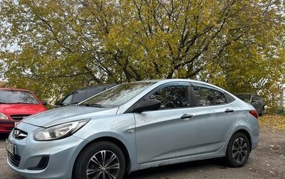 Hyundai Solaris II рестайлинг, 2011 год, 530 000 рублей, 1 фотография