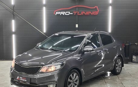 KIA Rio III рестайлинг, 2015 год, 935 000 рублей, 1 фотография