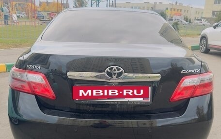 Toyota Camry, 2011 год, 1 300 000 рублей, 4 фотография