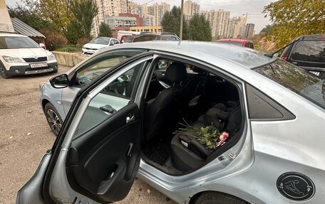 Hyundai Solaris II рестайлинг, 2011 год, 530 000 рублей, 7 фотография