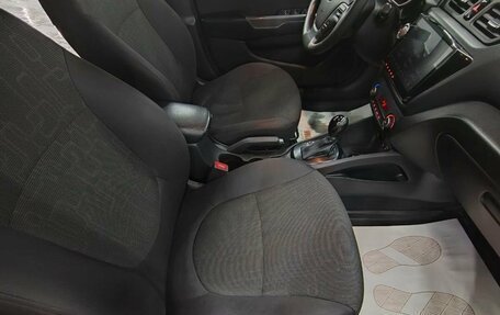 KIA Rio III рестайлинг, 2015 год, 935 000 рублей, 8 фотография