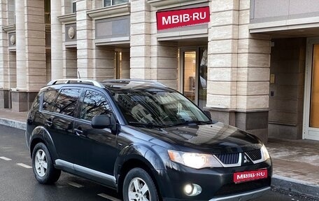 Mitsubishi Outlander III рестайлинг 3, 2007 год, 1 150 000 рублей, 1 фотография