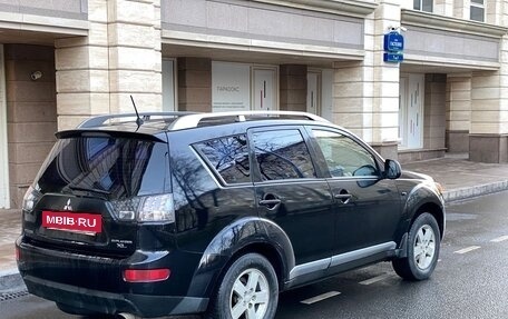 Mitsubishi Outlander III рестайлинг 3, 2007 год, 1 150 000 рублей, 5 фотография