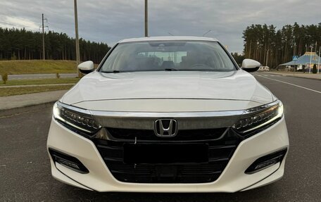 Honda Accord IX рестайлинг, 2018 год, 2 000 000 рублей, 3 фотография