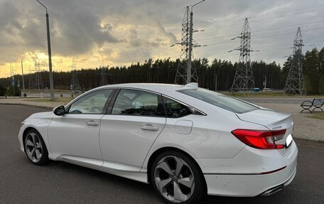 Honda Accord IX рестайлинг, 2018 год, 2 000 000 рублей, 7 фотография