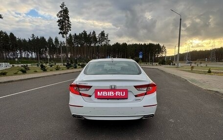 Honda Accord IX рестайлинг, 2018 год, 2 000 000 рублей, 9 фотография