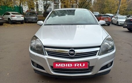 Opel Astra H, 2009 год, 680 000 рублей, 2 фотография