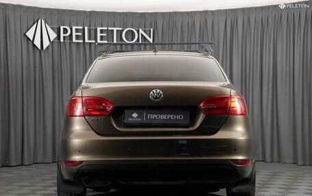 Volkswagen Jetta VI, 2013 год, 880 000 рублей, 6 фотография