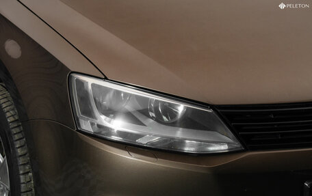 Volkswagen Jetta VI, 2013 год, 880 000 рублей, 21 фотография