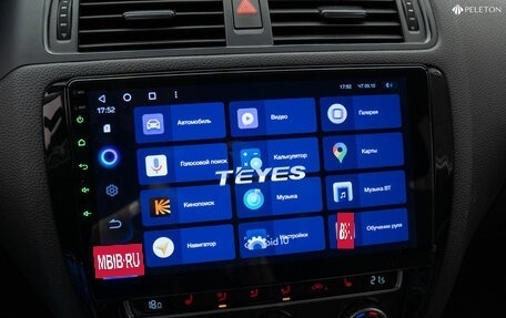 Volkswagen Jetta VI, 2013 год, 880 000 рублей, 17 фотография