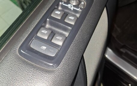 Land Rover Discovery IV, 2012 год, 1 990 000 рублей, 14 фотография
