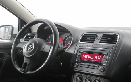 Volkswagen Polo VI (EU Market), 2011 год, 665 000 рублей, 11 фотография