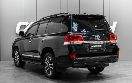 Toyota Land Cruiser 200, 2018 год, 5 749 000 рублей, 2 фотография