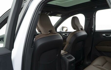 Volvo XC60 II, 2025 год, 6 303 077 рублей, 13 фотография