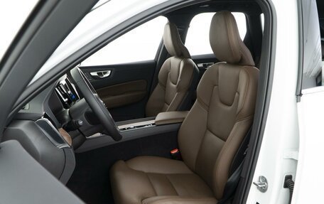 Volvo XC60 II, 2025 год, 6 303 077 рублей, 12 фотография