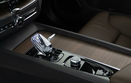 Volvo XC60 II, 2025 год, 6 303 077 рублей, 16 фотография