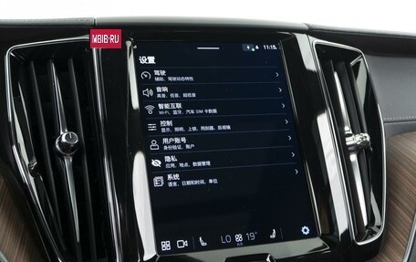 Volvo XC60 II, 2025 год, 6 303 077 рублей, 24 фотография